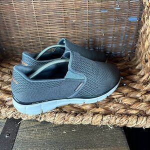 Skechers Men's Gray Walking Shoes Comfort Slip On Sneakers Size 10.5